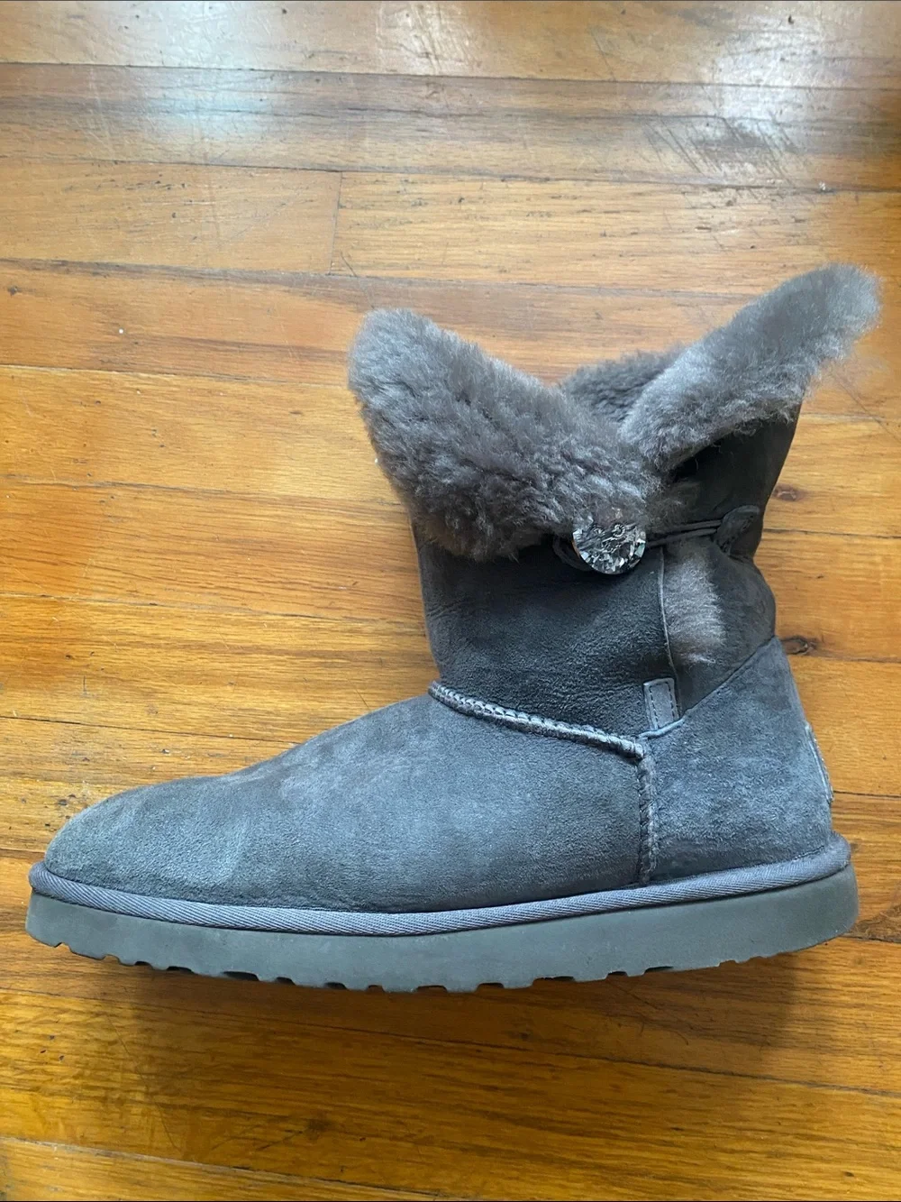 Women's Authentic UGG Gray Bailey Boots Bling Shearling Cuff excellent
